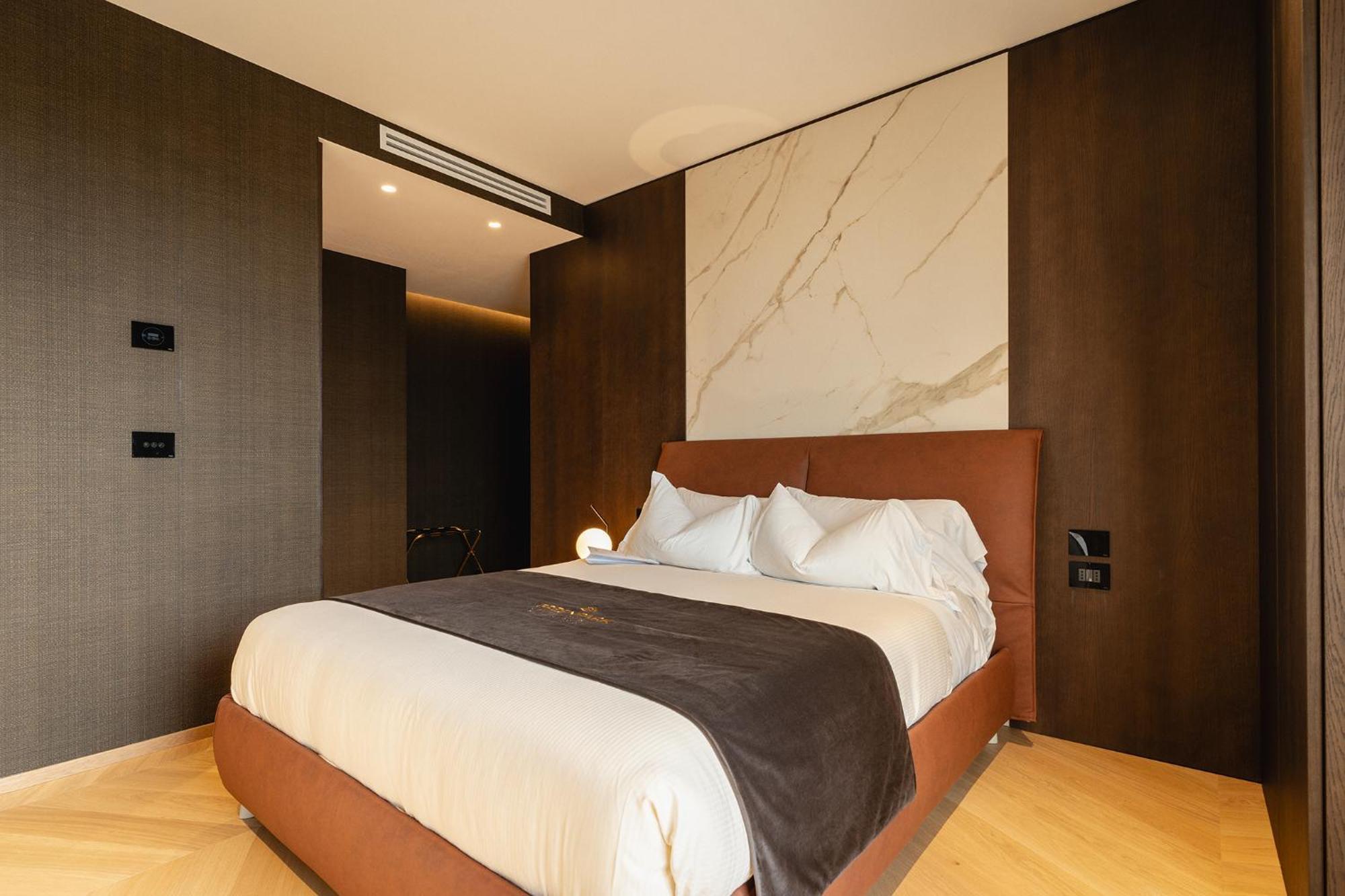 Green Park Penthouse Suite & Pool - Heated Pool - Bari Exteriör bild